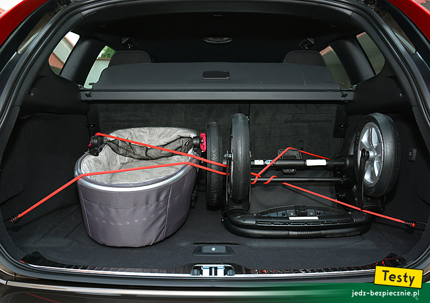 TESTY | Volvo XC60 - próby z pakowaniem wózka dziecięcego, gondola, podwozie