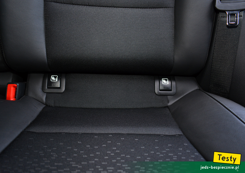 TESTY | Hyundai i30 III hatchback | Wyposażenie samochodu - mocowania Isofix/i-Size na skrajnych miejscach kanapy