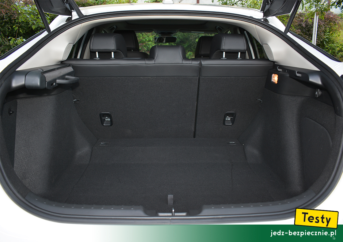 Testy - Honda Civic XI e:HEV - pojemność bagażnika