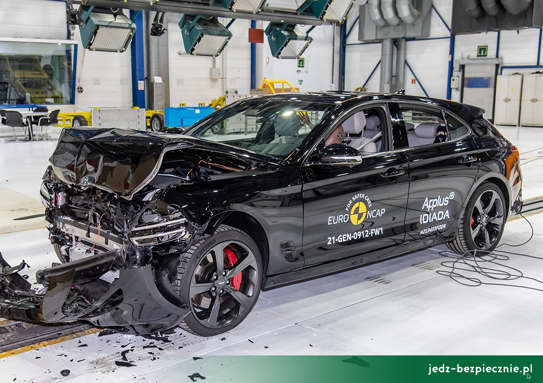 TESTY ZDERZENIOWE EURO NCAP | Genesis G70 - próba uderzenia w przeszkodę stałą