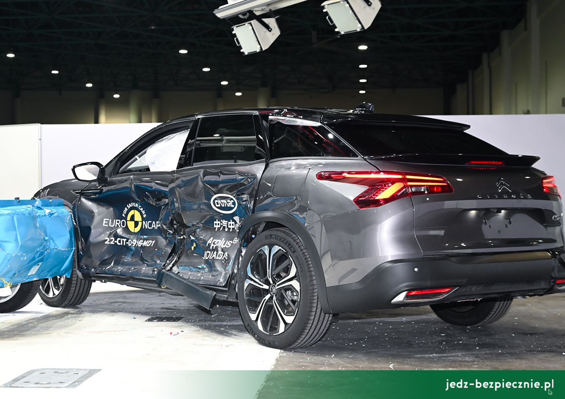 TESTY ZDERZENIOWE EURO NCAP | Citroen C5 X - próba zderzenia bocznego