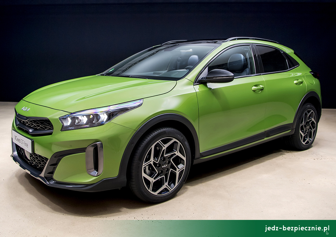 Salon samochodowy - Kia XCeed fl - przód auta w nowej wersji GT-Line