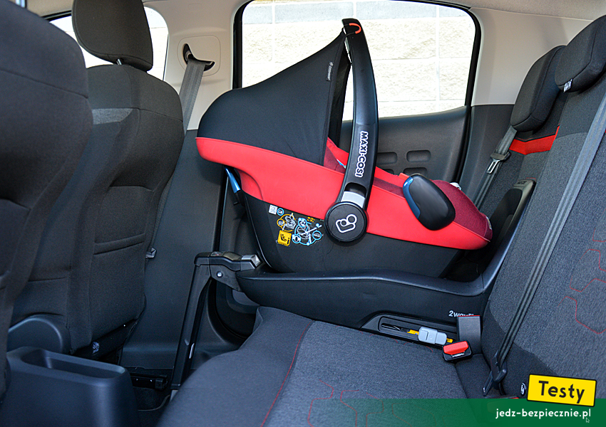 TESTY | Citroen C3 III - kanapa, Isofix, baza, noga stabilizująca, tyłem do kierunku jazdy