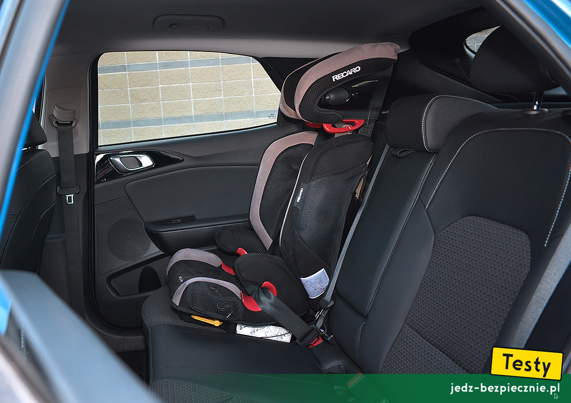 TESTY | Kia XCeed | próba z fotelikiem dziecięcym Recaro, przodem do kierunku jazdy, kanapa