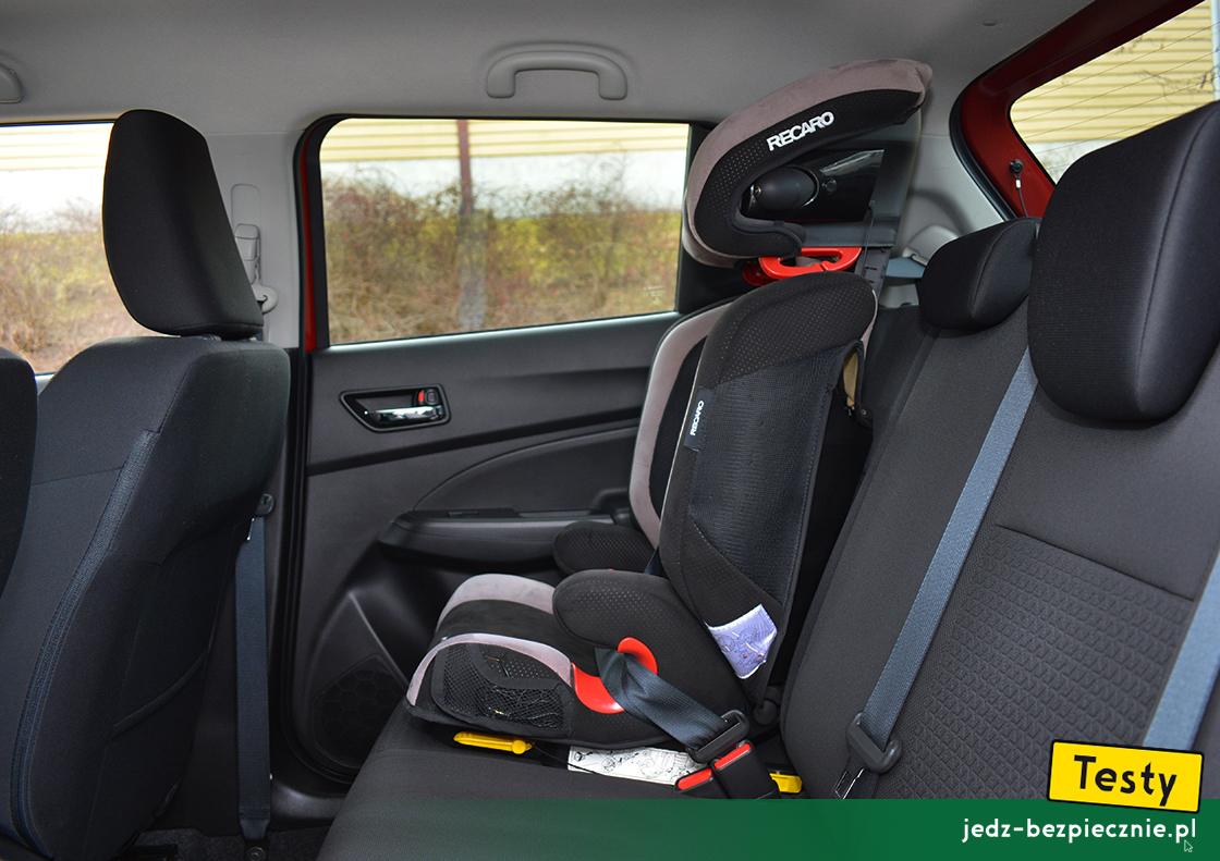 Testy - Suzuki Swift VI fl mild-hybrid - próby z montażem fotelika dziecięcego Recaro Monza Nova 2 Seatfix, kanapa, przodem do kierunku jazdy