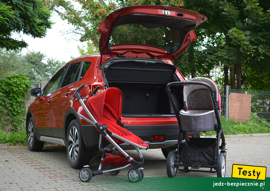 Testy - Suzuki SX4 S-Cross fl mild-hybrid - próba z pakowaniem do bagażnika hybrydowego Suzuki wózków dziecięcych