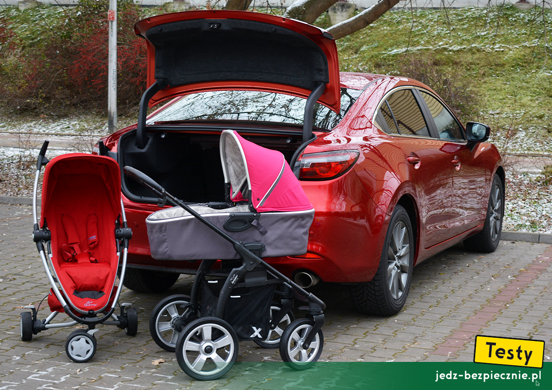 Testy - Mazda 6 III faceliting 2 sedan - próby z pakowaniem wózków dziecięcych do bagażnika