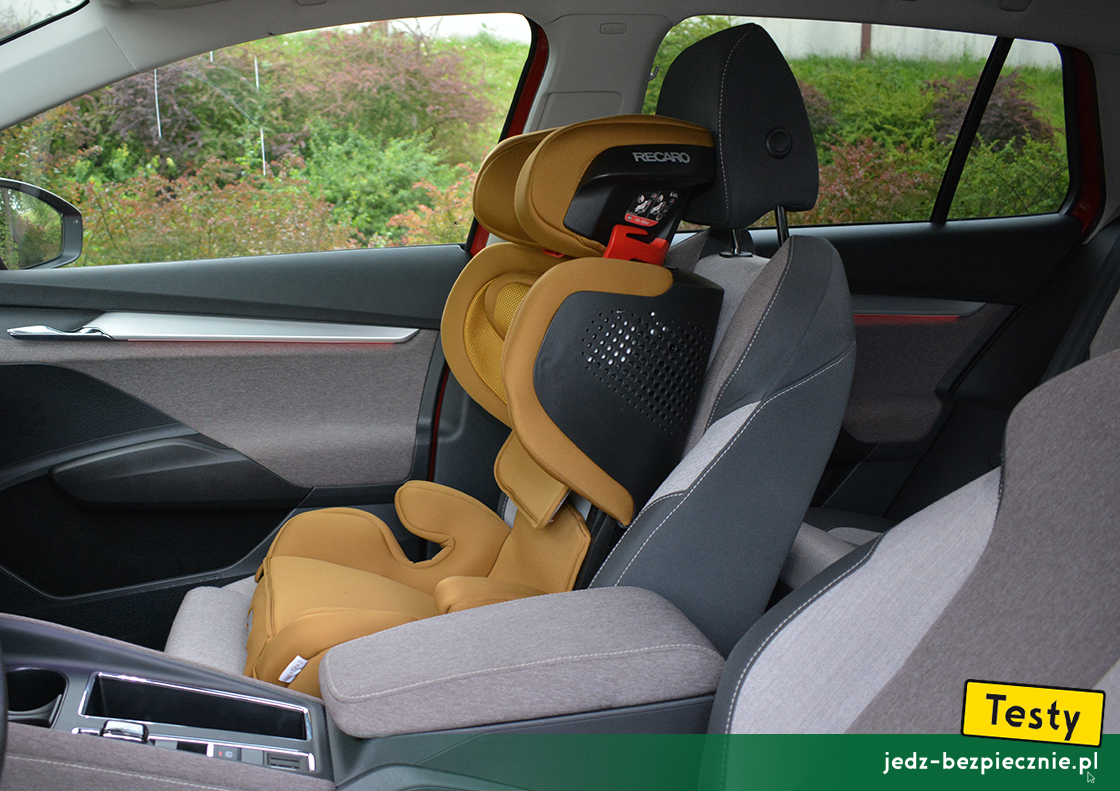 Testy - Skoda Enyaq iV 80x 4x4 - próba z montażem fotelika dziecięcego na fotelu pasażera, przodem do kierunku jazdy, Isofix, Recaro