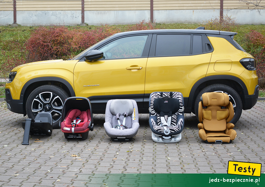 Testy - Jeep Avenger - próby z montażem fotelików samochodowych dla dzieci, pas bezpieczeństwa, Isofix, i-size, top-tether, tyłem, przodem, do kierunku jazdy
