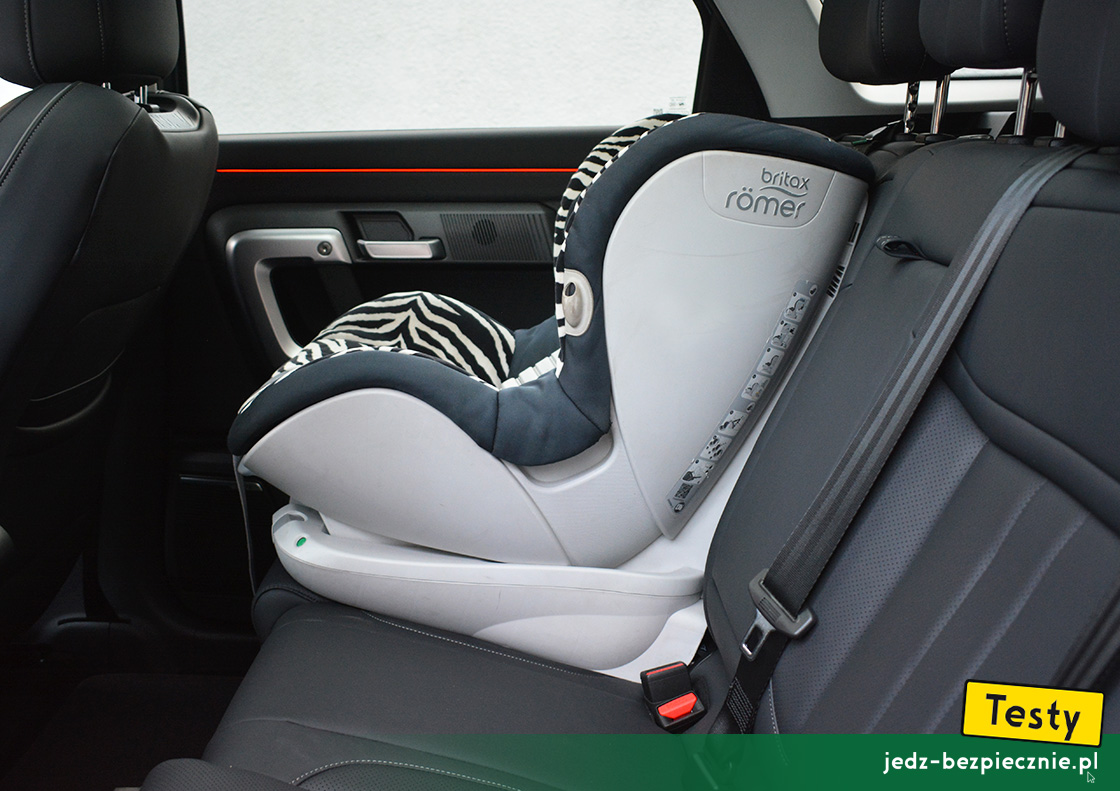 TESTY | Jaecoo 7 - montaż fotelika, grupa 1, Britax-Romer, TriFix, Isofix, top-tether, przodem do kierunku jazdy, kanapa