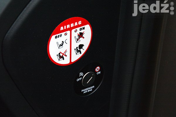 TESTY | Hyundai ix35 - wyłącznik przedniej poduszki powietrznej pasażera