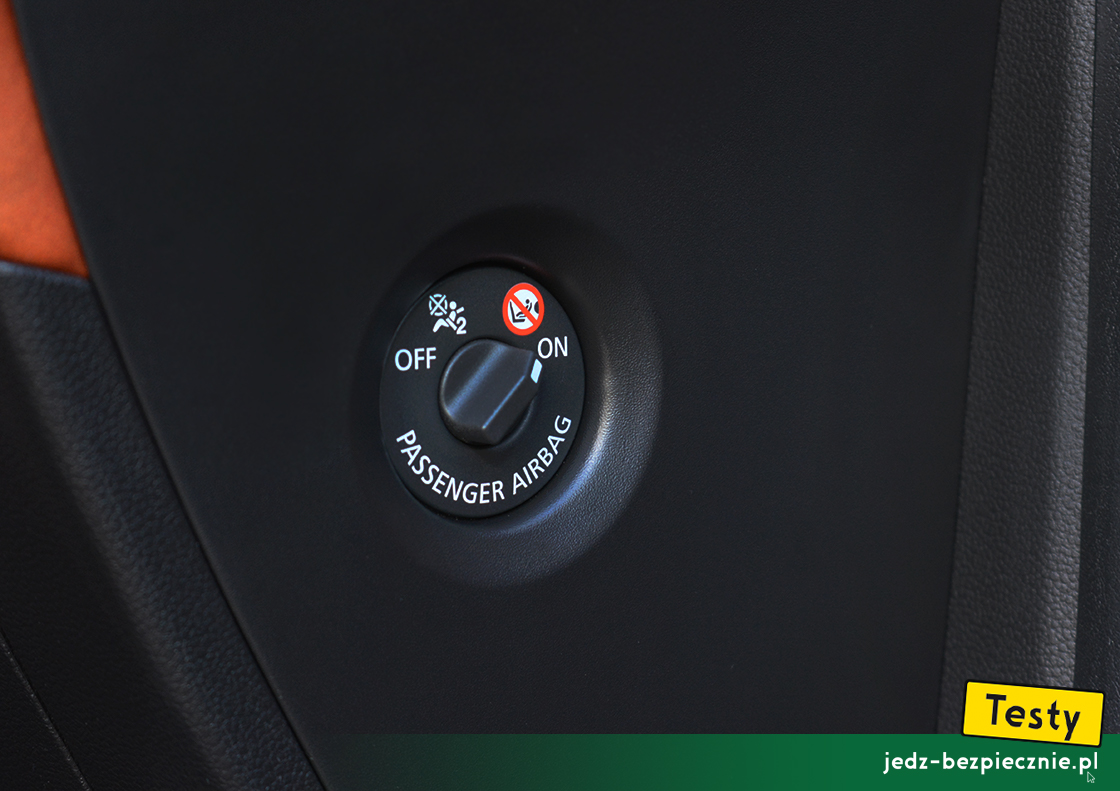 Testy - Renault Captur II - wyłącznik poduszki powietrznej pasażera