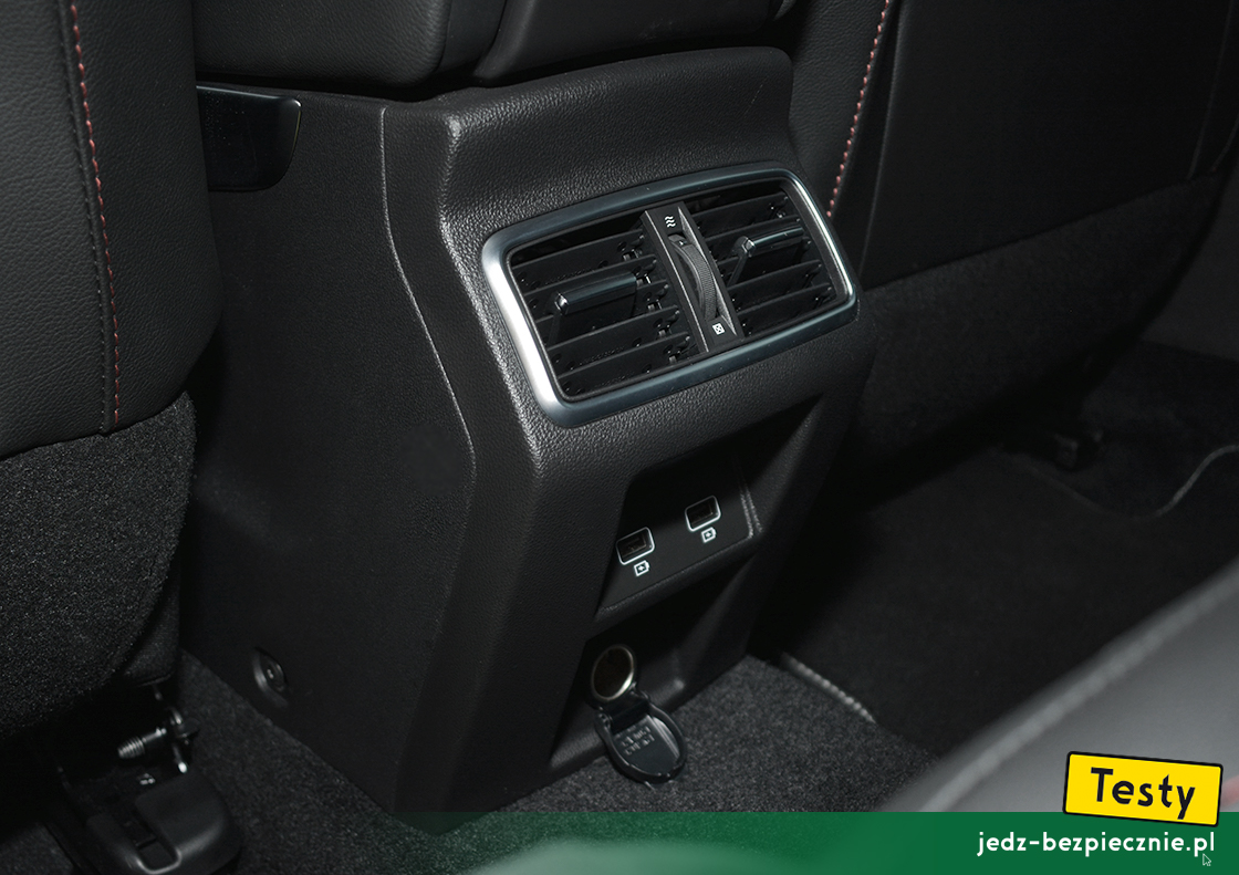 Testy - Renault Megane IV Grandtour fl plug-in - układ klimatyzacji + audio