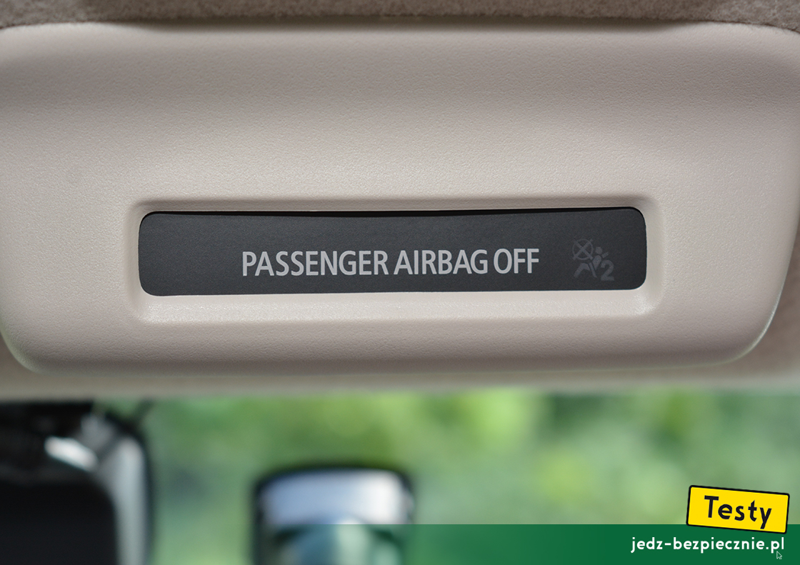 TESTY | Mitsubishi Space Star fl 2020 - informacja o aktywnej poduszce powietrznej pasażera, fotelik dziecięcy tyłem do kierunku jazdy