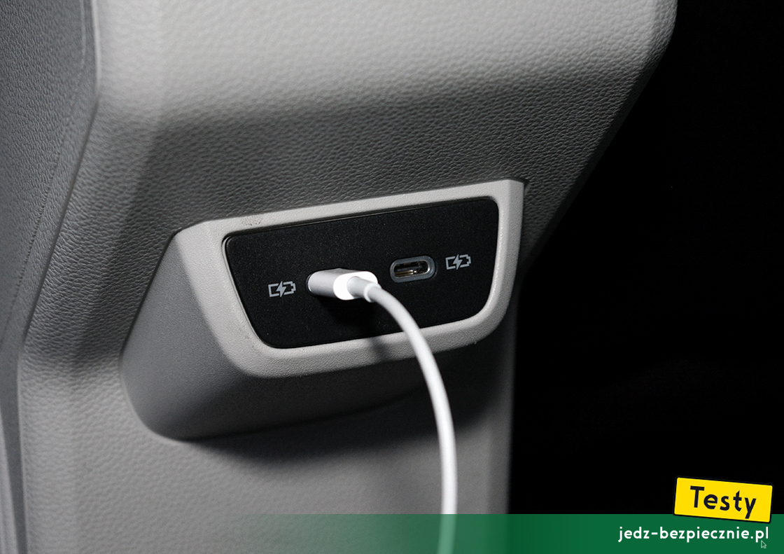 Testy - Volkswagen Taigo - porty usb-c