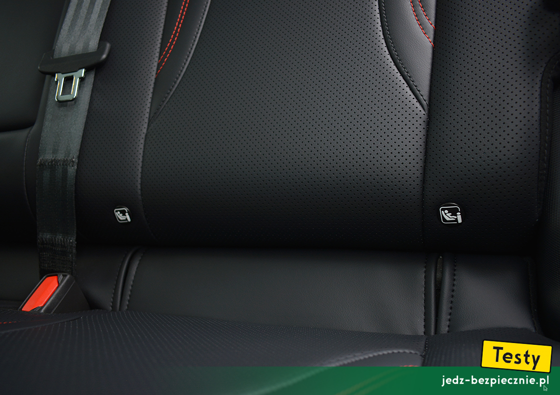 Testy - Ford Mustang Mach-E AWD - mocowania Isofix, i-Size, kanapa