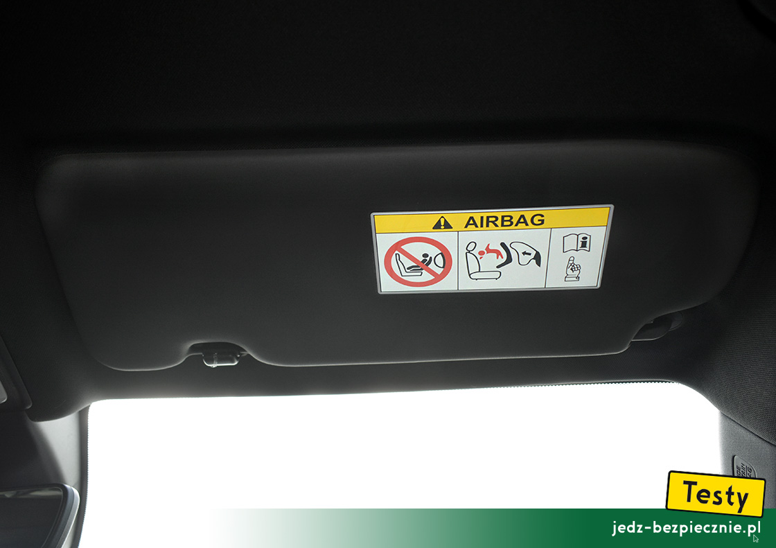 TESTY | Honda CR-V e:PHEV | ostrzeżenie, fotelik dziecięcy na miejscu pasażera, tyłem do kierunku jazdy, aktywna poduszka powietrzna