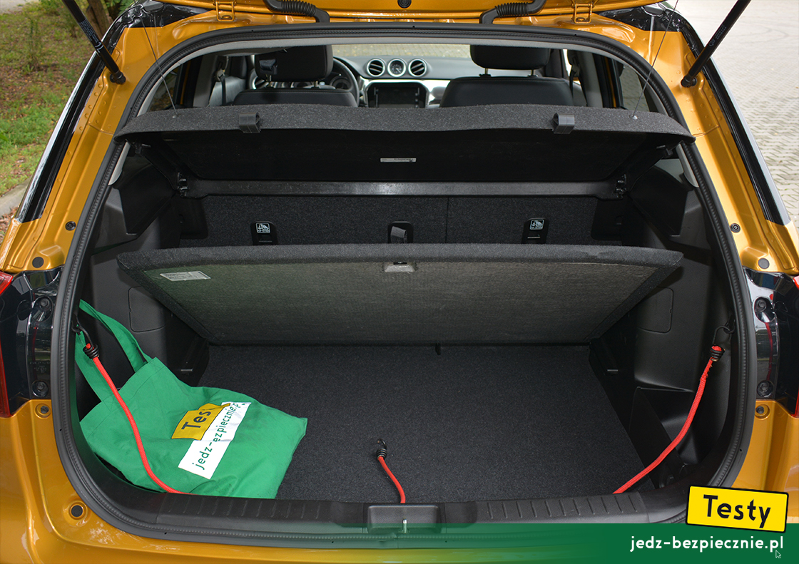 Testy - Suzuki Vitara Hybrid - bagażnik z podwójną podłogą