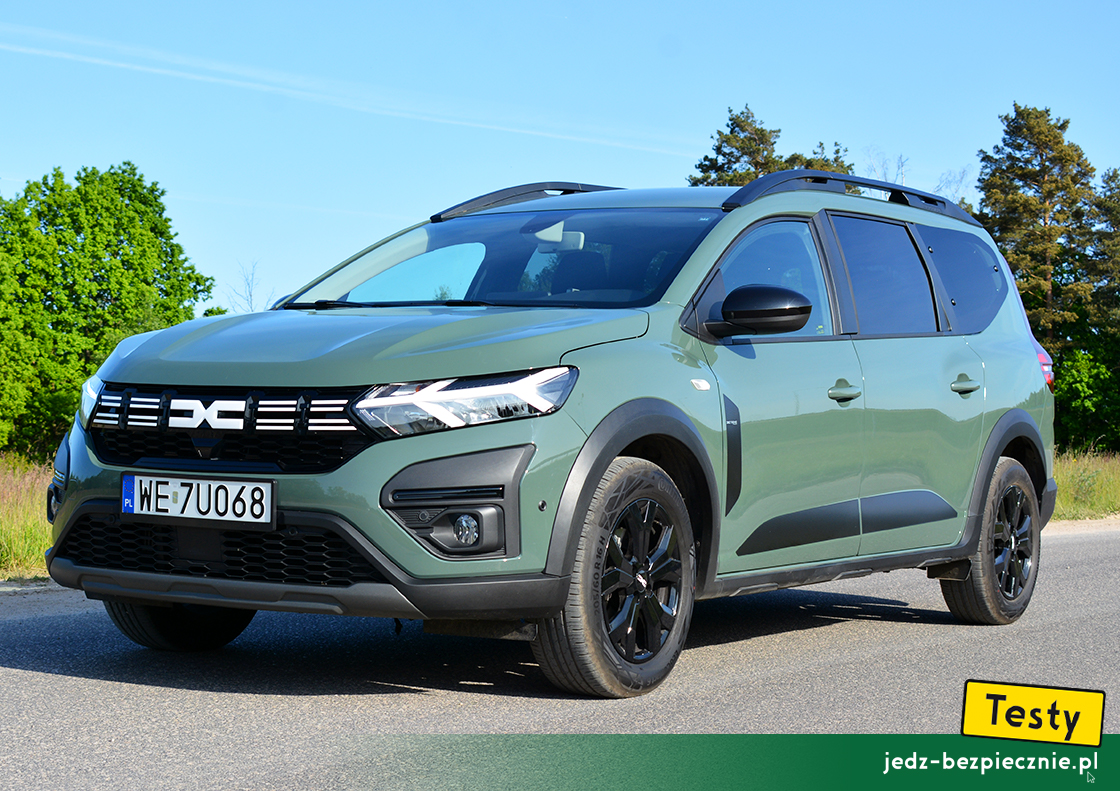 TESTY | Dacia Jogger 7-osobowa LPG - przód samochodu w kolorze nadwozia Khaki Lichen