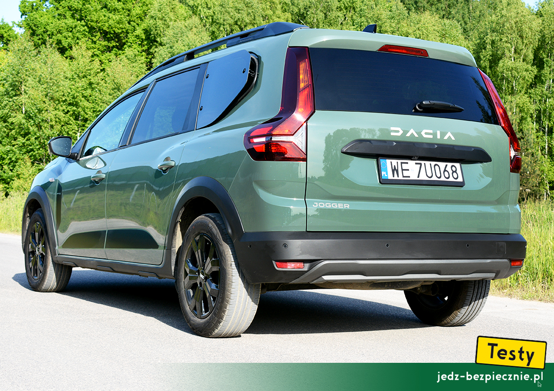 TESTY | Dacia Jogger 7-osobowa LPG - tył siedmioosobowego kombi z podwójnym zasilaniem silnika