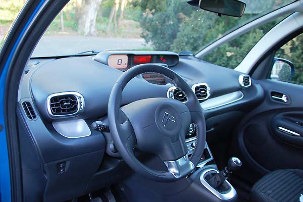 TESTY | Citroen C3 Picasso - kokpit