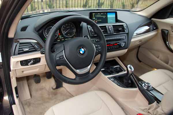 TESTY | BMW serii 1 F20 | Pierwsze wrażenia - kokpit