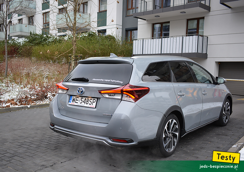 TESTY | Pierwsze wrażenia - Trzeba ze sceny zejść, niepokonanym | Toyota Auris Touring Sports II facelifting Hybrid