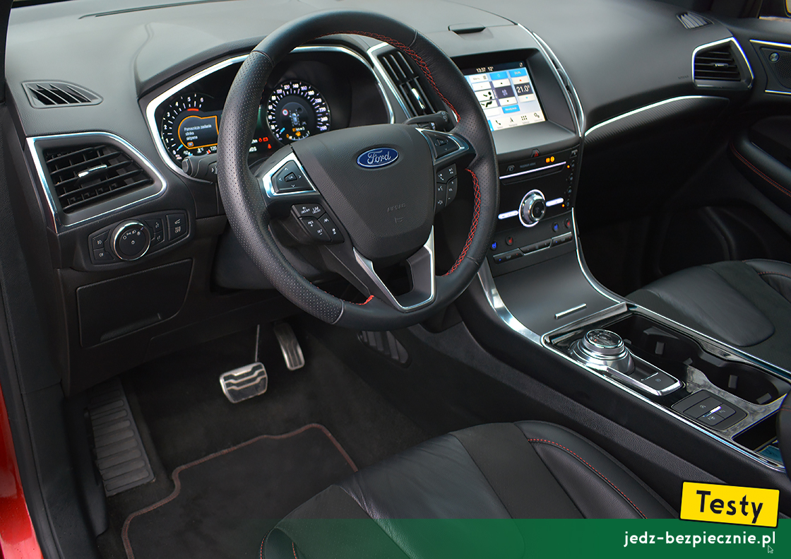 Testy - Ford Edge II facelifting - kokpit wersji wyposażenia ST-Line