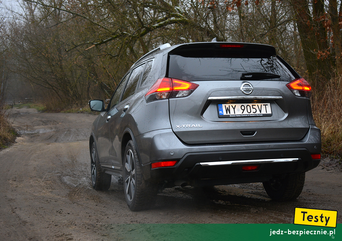 Testy - Nissan X-Trail III - tył auta