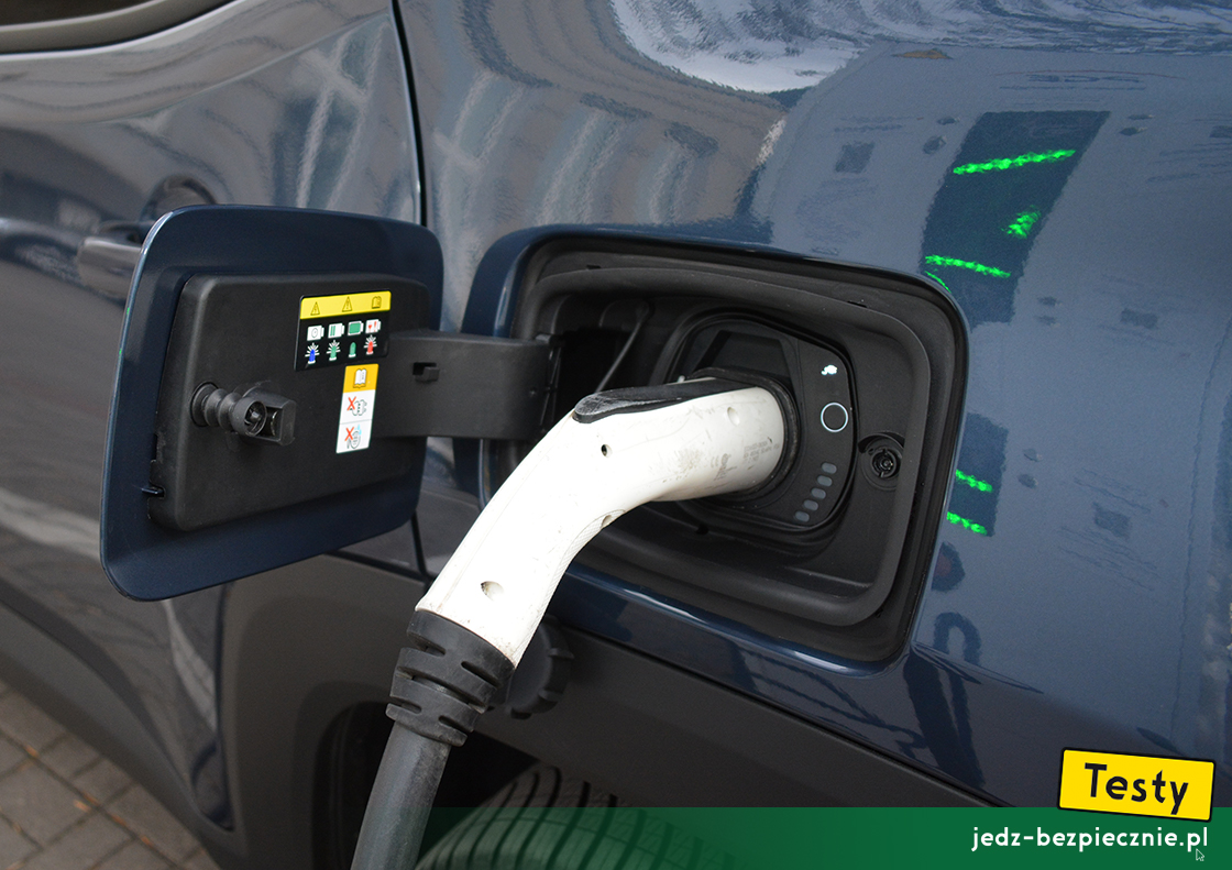 Testy - Jeep Renegade 4xe - ładowanie hybrydy plug-in