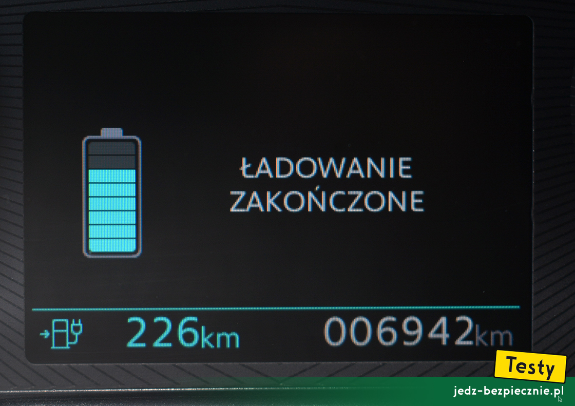 Testy - Peugeot e-Traveller - informacja o zakończeniu ładowania