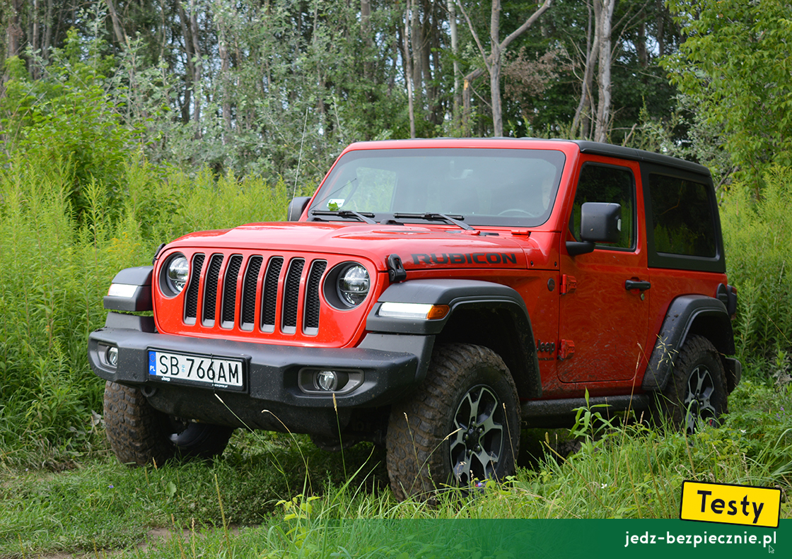 Testy - Jeep Wrangler JL - przód samochodu z krótkim rozstawem osi w topowej wersji Rubicon