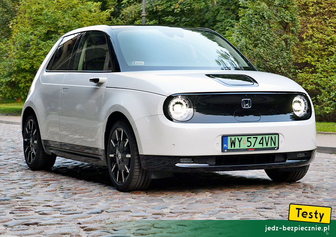 Testy - Honda e - przód elektryka w wersji wyposażenia Advance