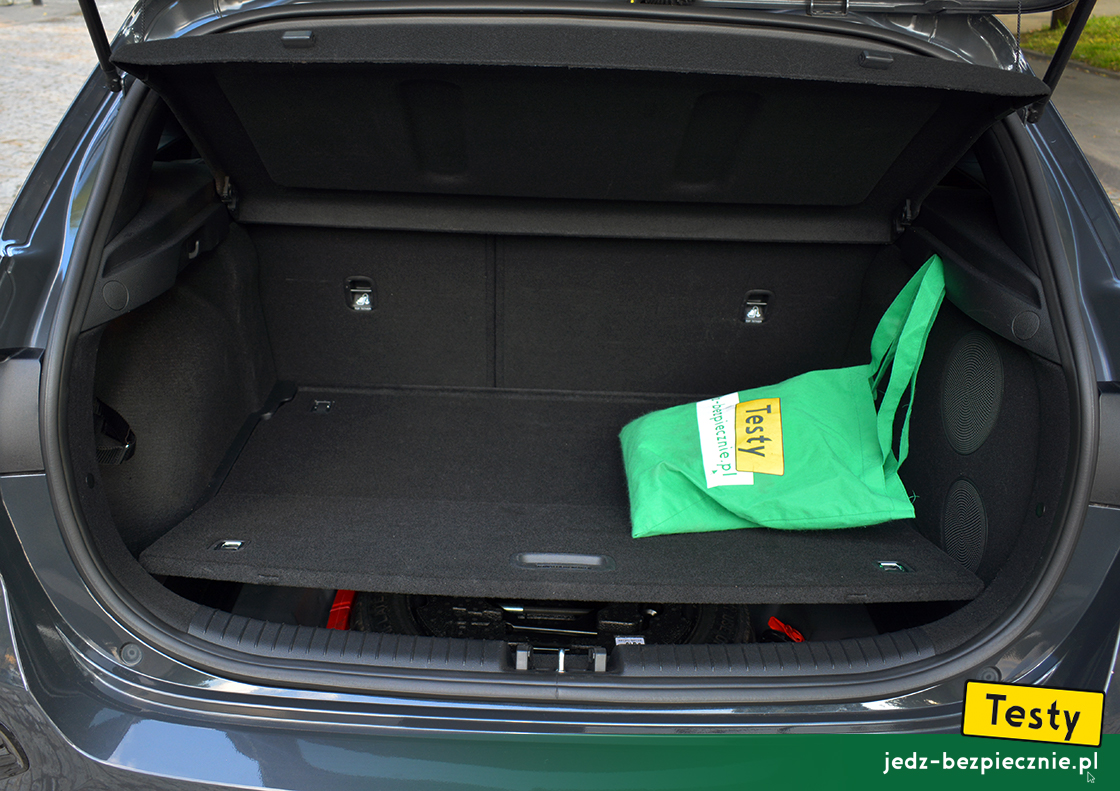 Testy - Kia Ceed III hatchback - bagażnik z regulowaną wysokością podłogi