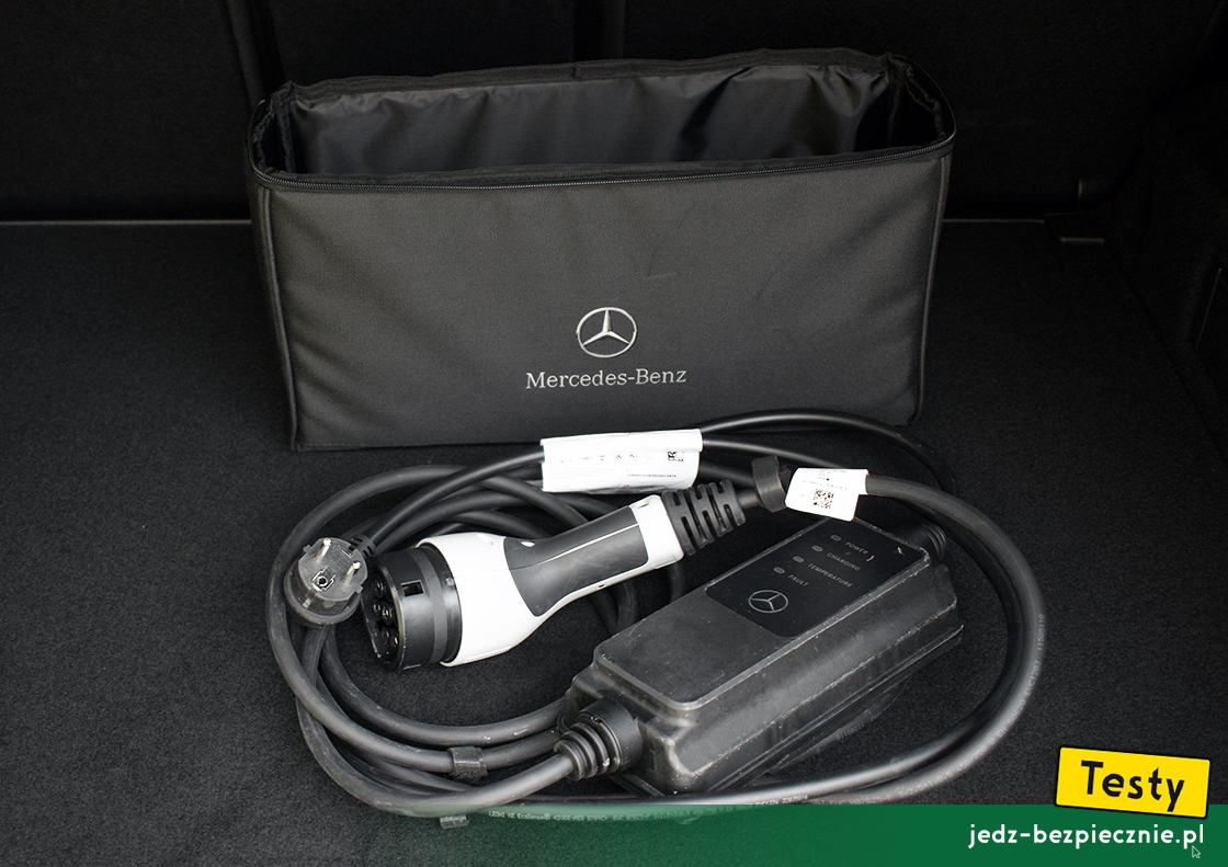 Testy - Mercedes EQB 5-osobowy - kable do ładowania 230V