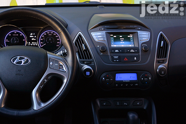 TESTY | Hyundai ix35 - wady, mały wyświetlacz multimedialny