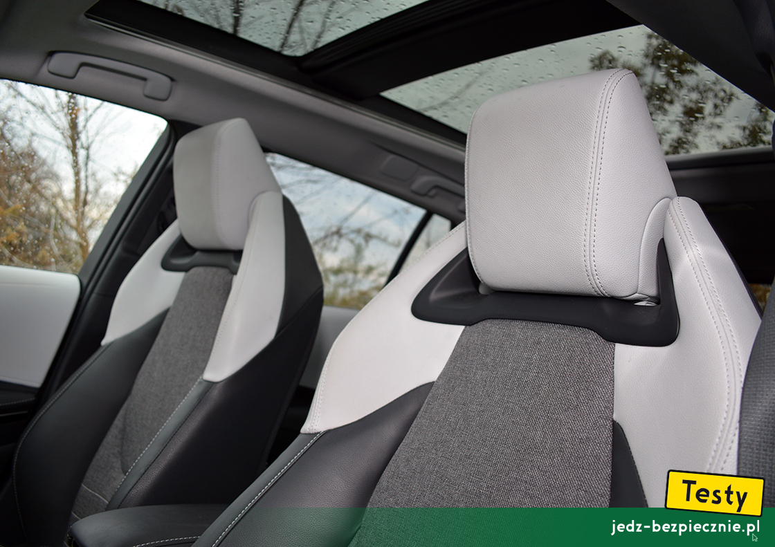 Testy - Toyota Corolla Touring Sports XII Hybrid - plusy i minusy - przednie fotele