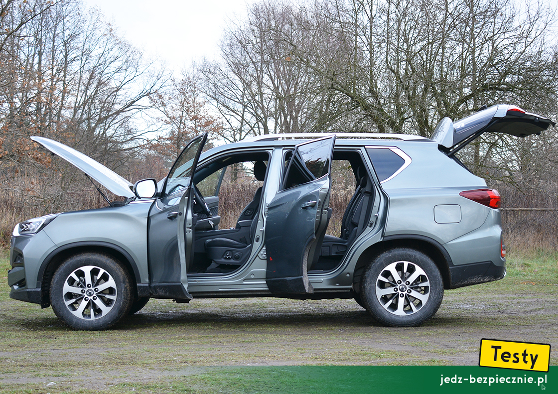 Testy - SsangYong Rexton II fl AWD 5-osobowy - wady i zalety drugiej generacji SUV-a z dwoma rzędami siedzeń