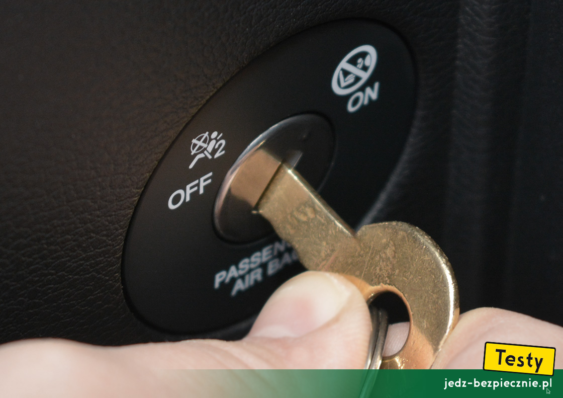 Testy - Kia Sportage plug-in - minusy, sposób dezaktywacji poduszki powietrznej pasażera