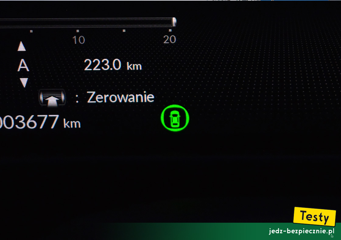 Testy - Honda e:Ny1 - plusy: pakiet bezpieczeństwa Sensing