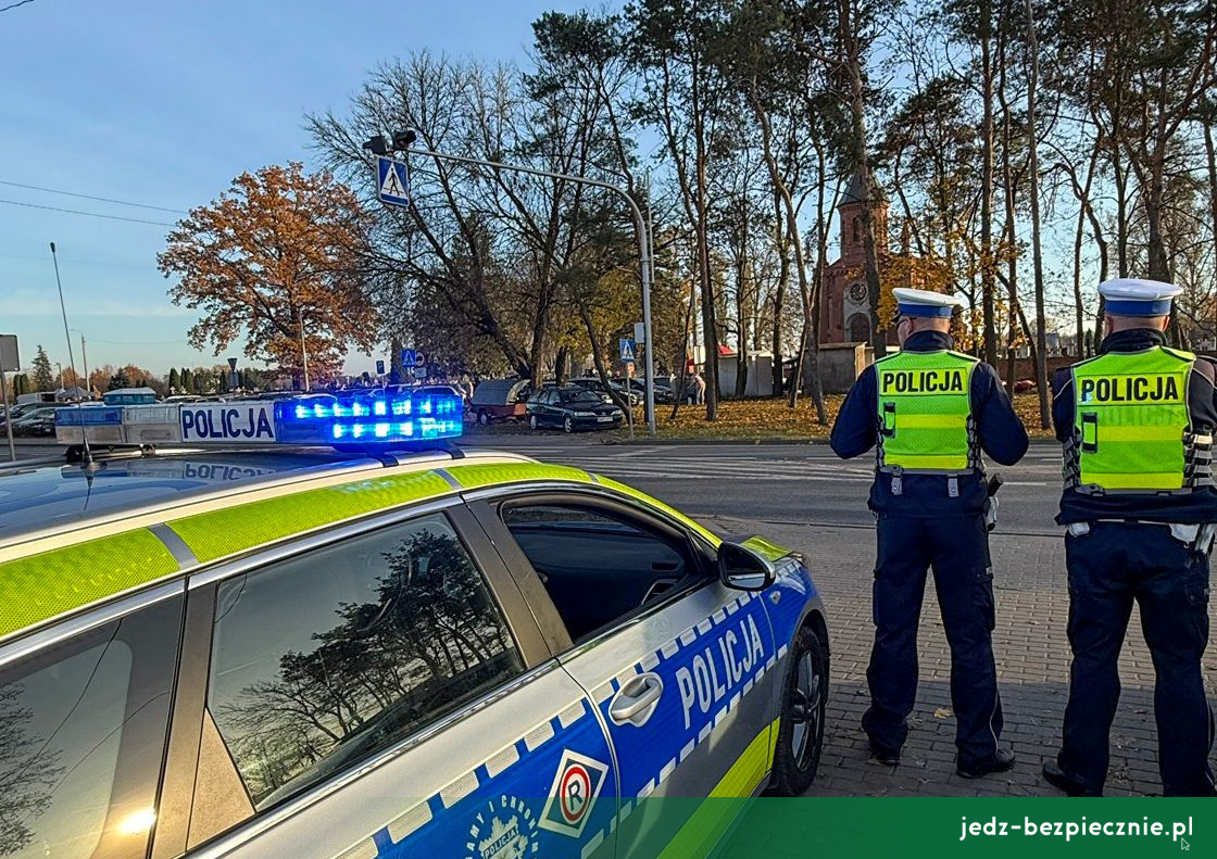 Podsumowanie okresu Wszystkich Świętych 2025 na polskich drogach | Jedź Bezpiecznie
